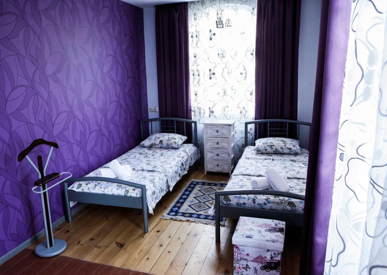 Family Mini-Hotel Martirosyan'S And Tours Jerevan Eksteriør bilde