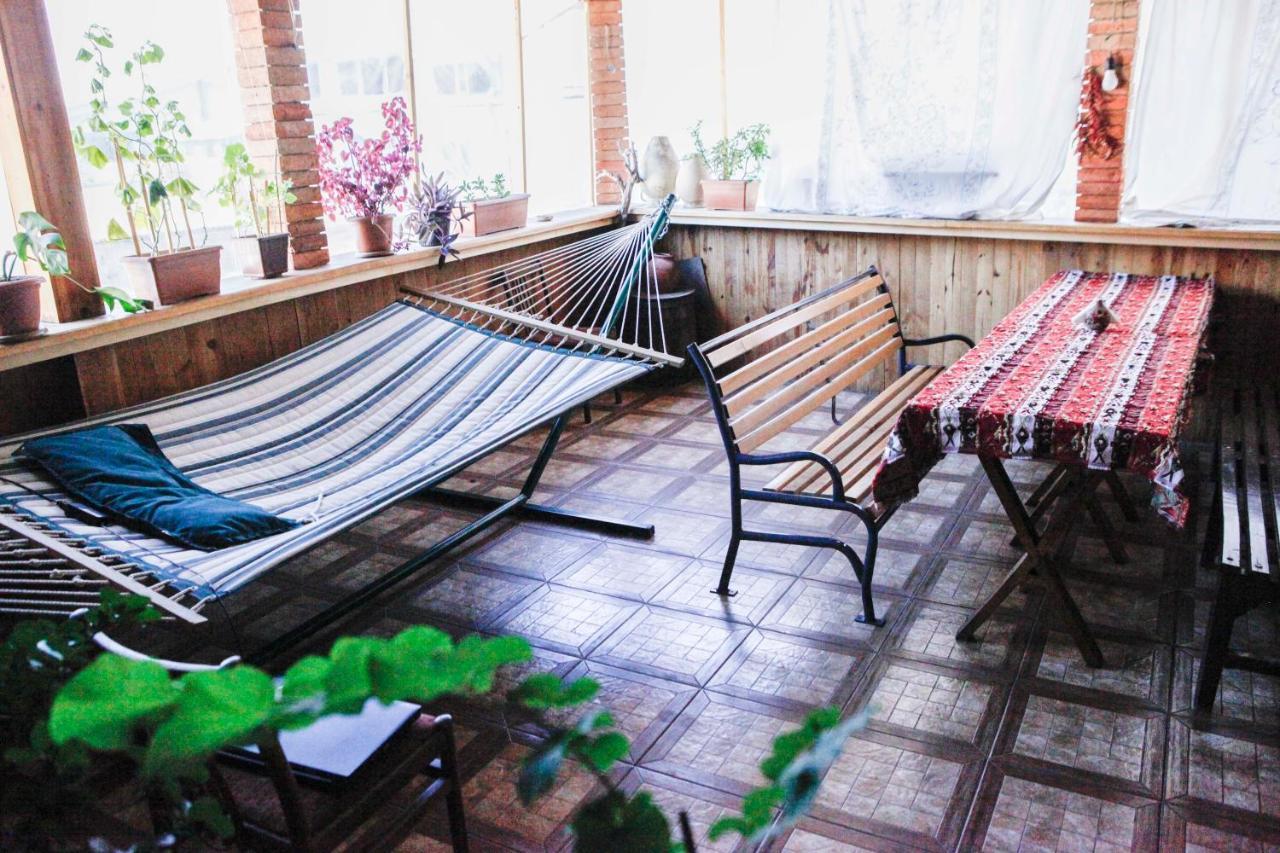 Family Mini-Hotel Martirosyan'S And Tours Jerevan Eksteriør bilde